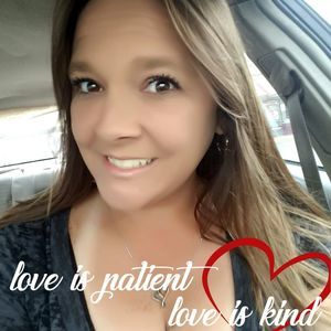 Meet your Posher, Becky